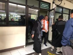 Terdakwa Lutfi Ulinnuha Pengacara dan Kurator Jalani Sidang Pembacaan Eksepsi